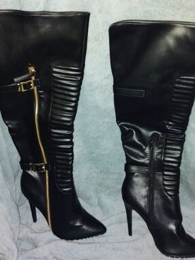 NWOT Shoedazzle Moto Loco Black Thigh High Wide Calf Size 11 Boots